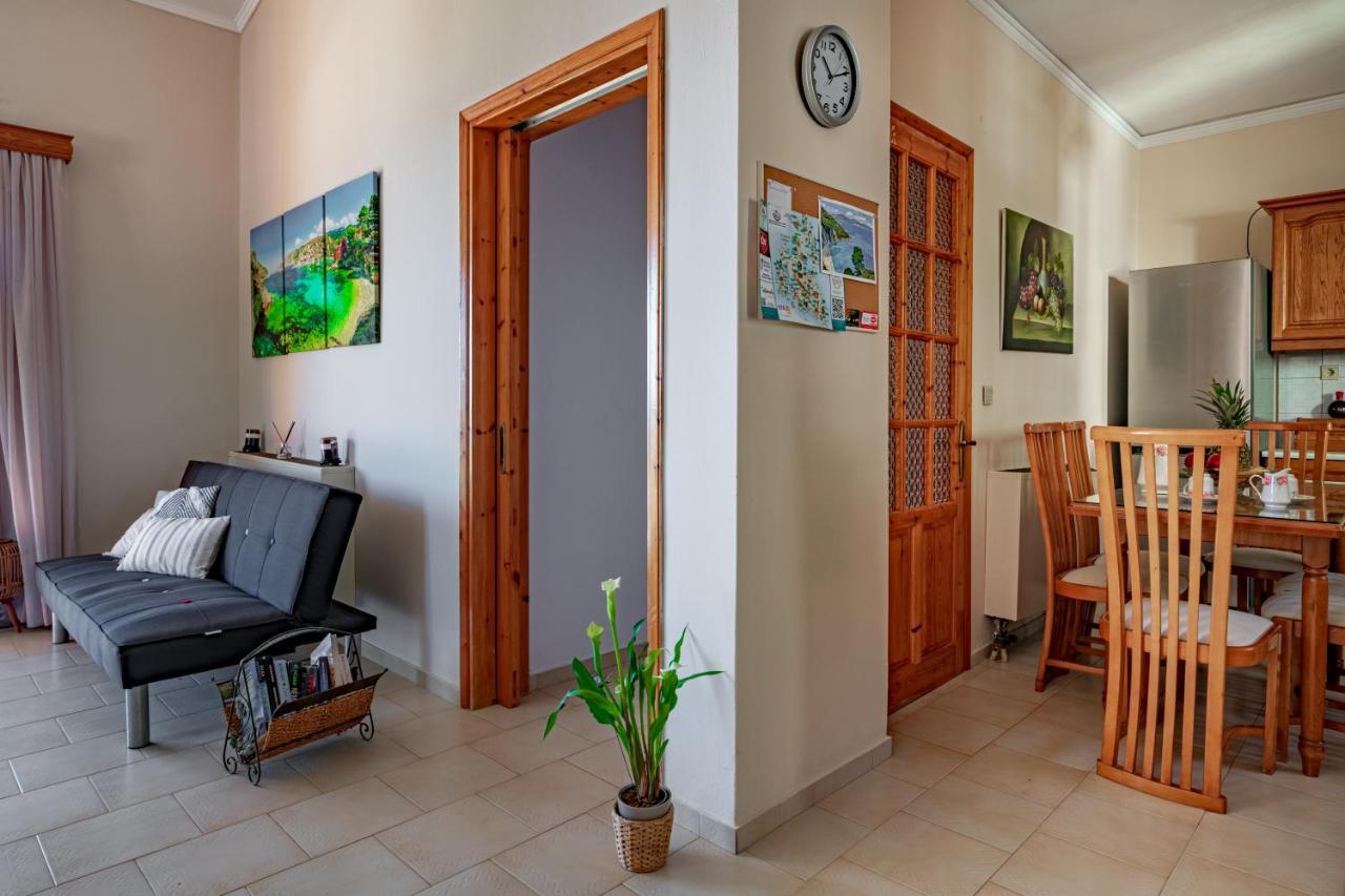 Golden Flower'S Apartment Poros  Exterior photo