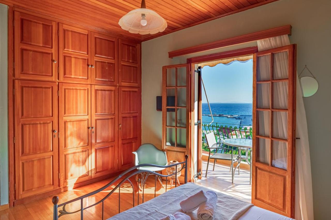 Golden Flower'S Apartment Poros  Exterior photo